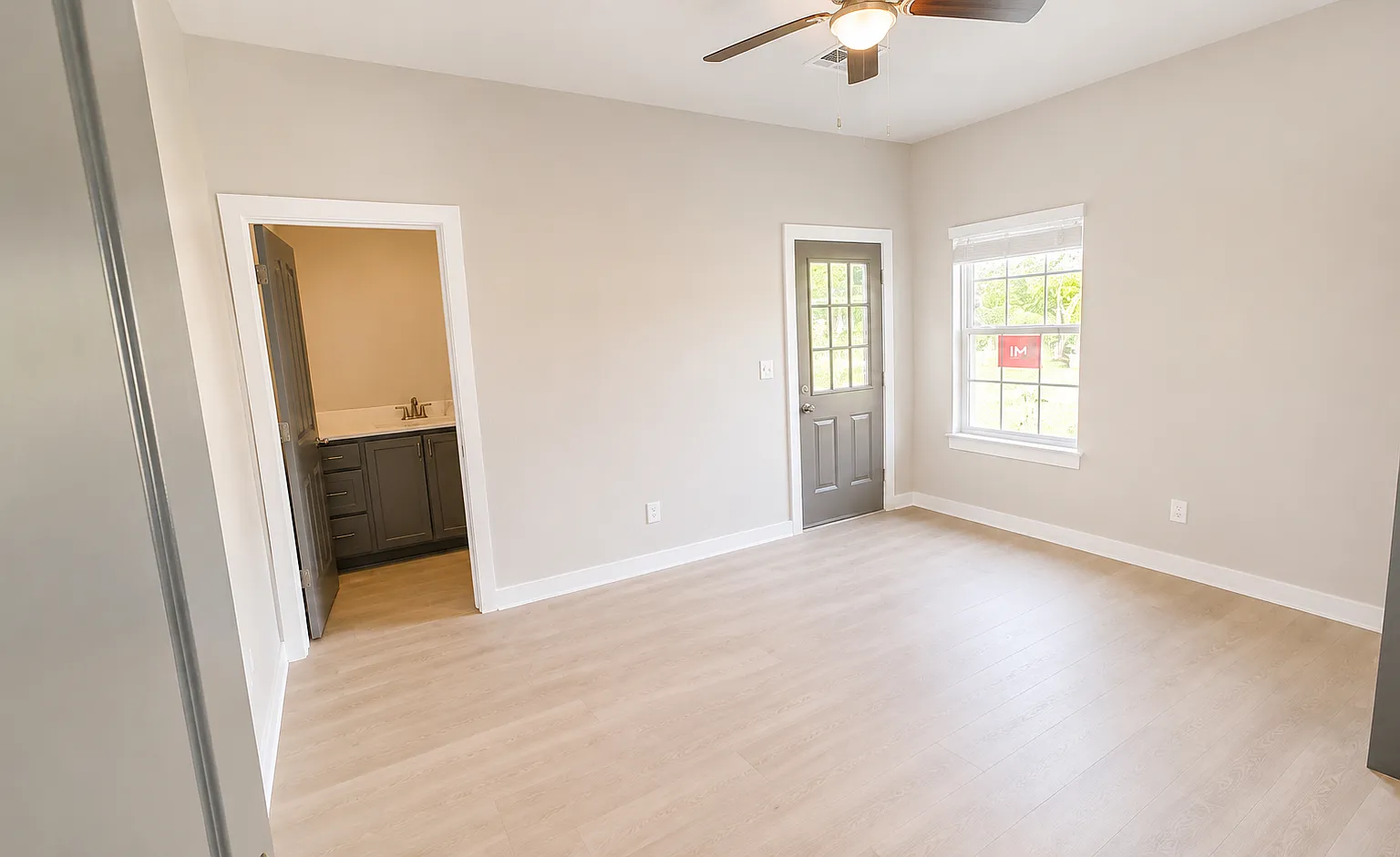 3 bed, 1150 sqft, $1,350 — Photo 4