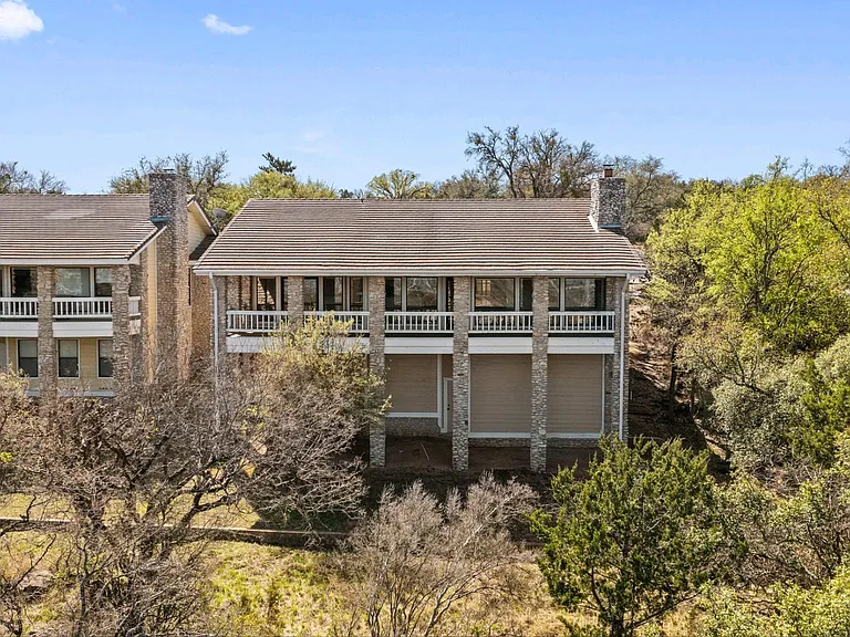 310 Dogie Dr #A — Photo 19