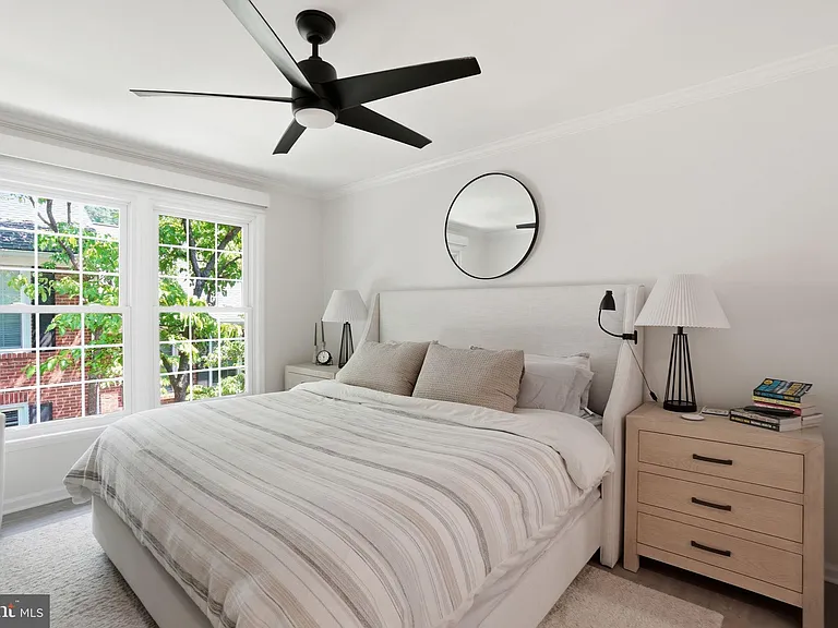 2528 S Walter Reed Dr #5 — Photo 10