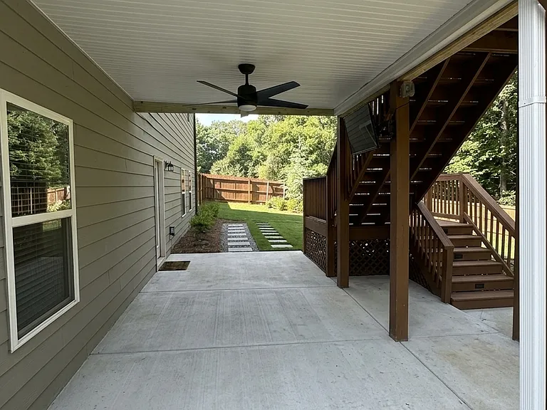 165 Paxton Ln — Photo 16