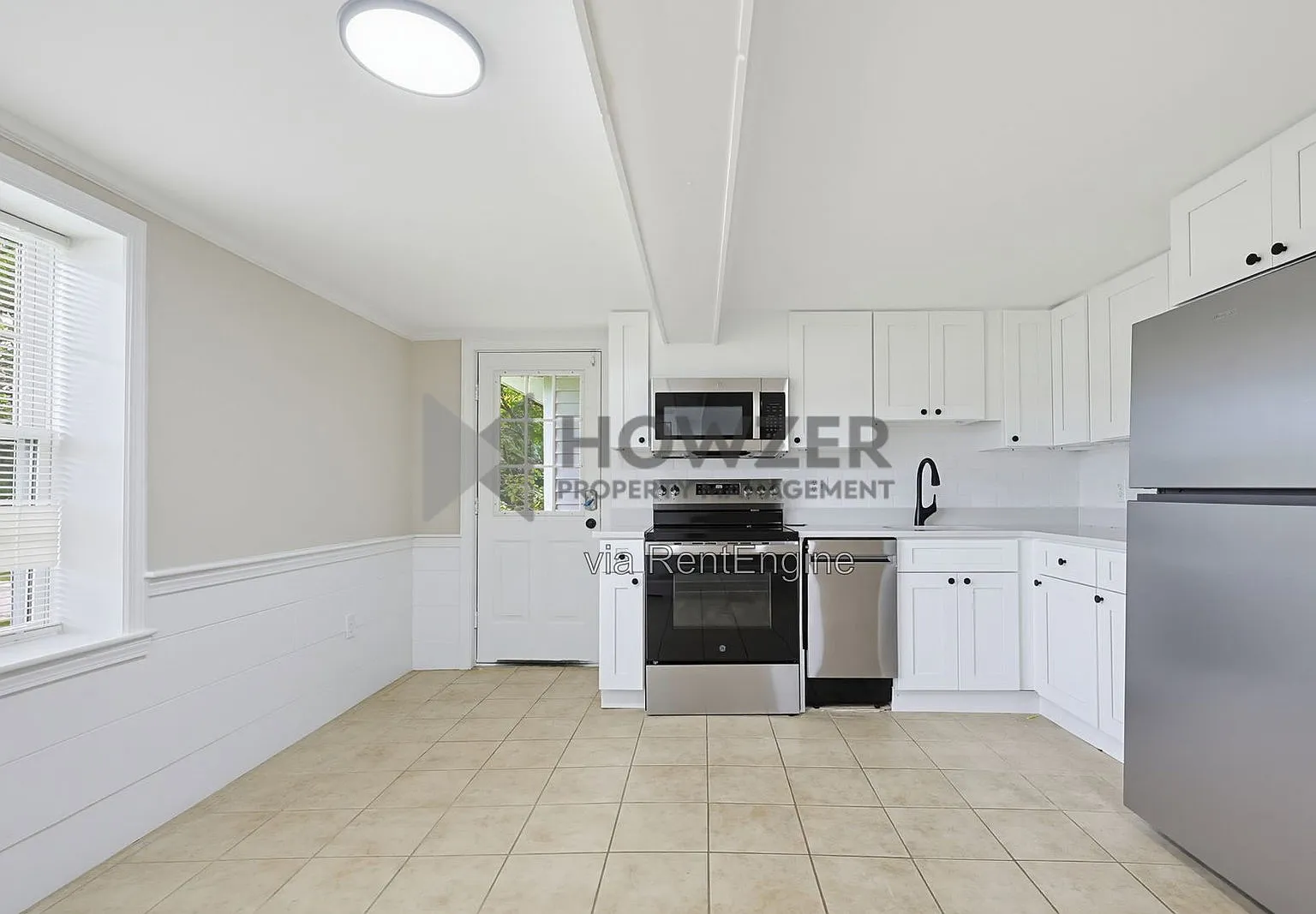 1019 Main St — Photo 3