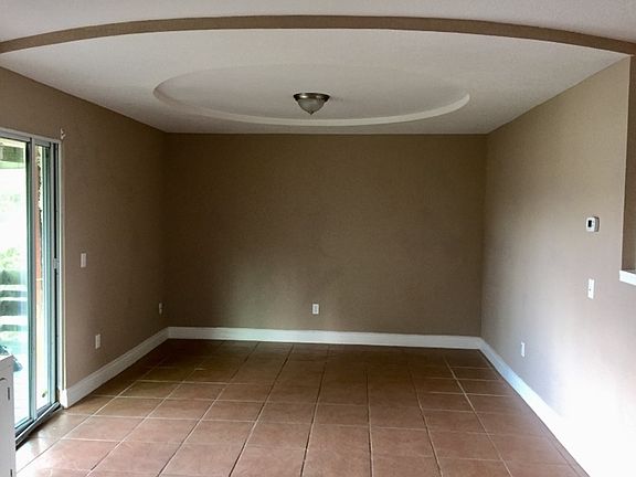 3rd image of 5885 Dahlia Dr #32