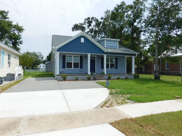 710 N B St, Bridgeton, NC 28519