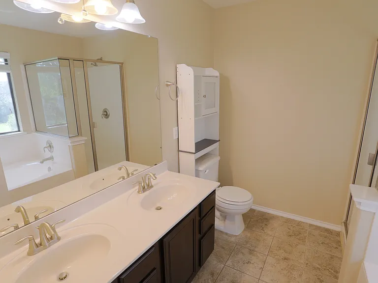 729 Green Pasture Dr — Photo 15