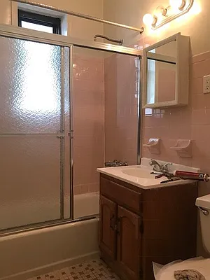 Rented by G2 Realty Group LLC | media 11