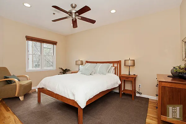 Sold by Halstead Property | media 1
