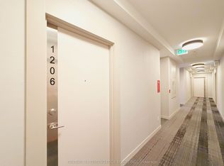 128 Fairview Mall Dr #1206, Toronto, ON M2J 0E8