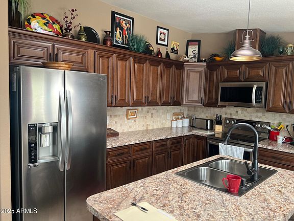 4th image of 2313 N Floyd Drive