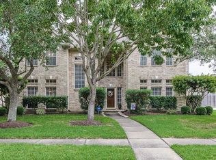 1212 Hawkhill Dr, Friendswood, TX 77546