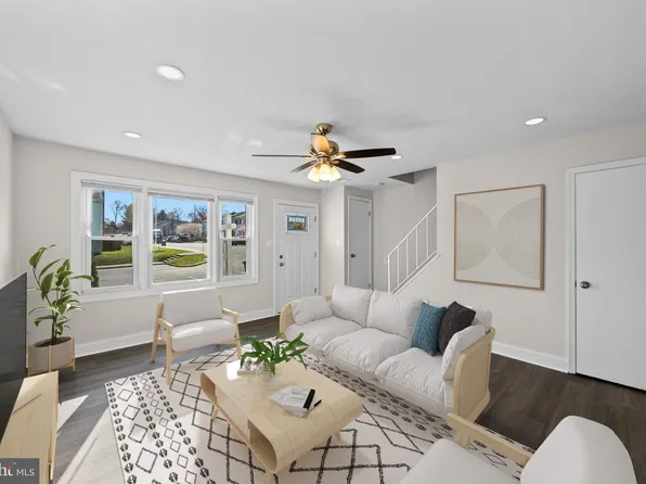 7622 Shelley Ln, Manassas, VA 20111