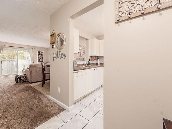 4th image of 5617 Blendonridge Dr #83C