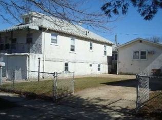 61B Lorraine Rd, Island Park, NY 11558