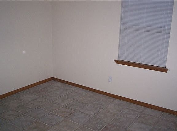 2nd image of 5250 Powrie Dr
