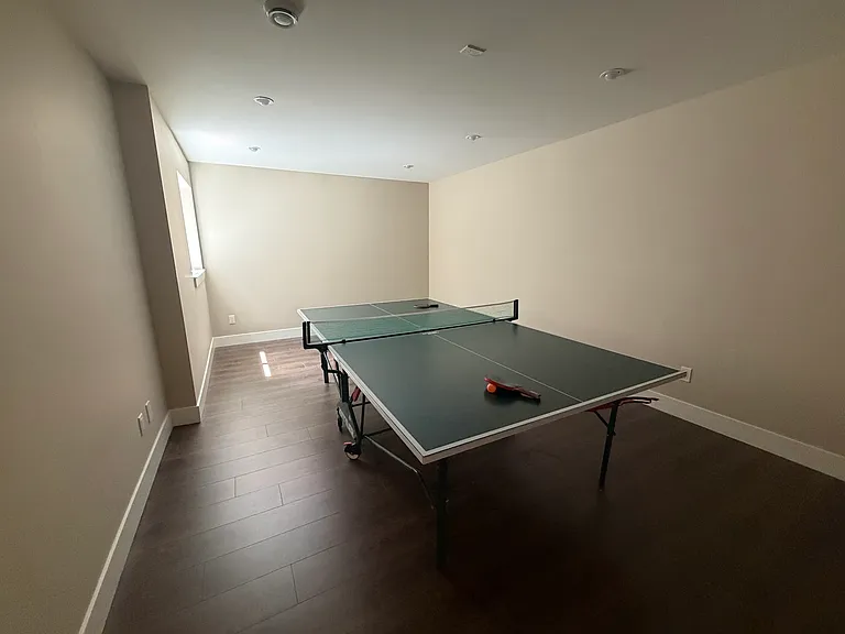 1682 Regan Ave — Photo 3
