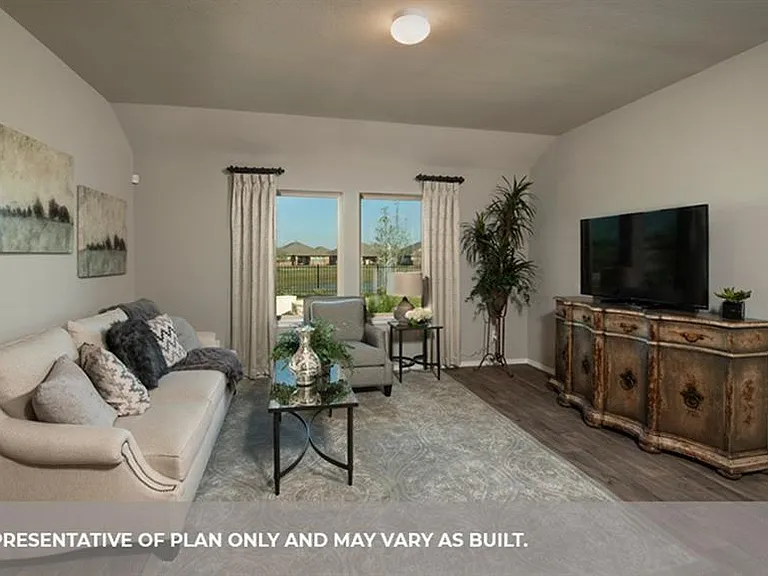 6922 Morales Way — Photo 5