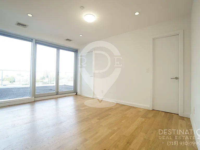 639 4th Ave #9A — Photo 22