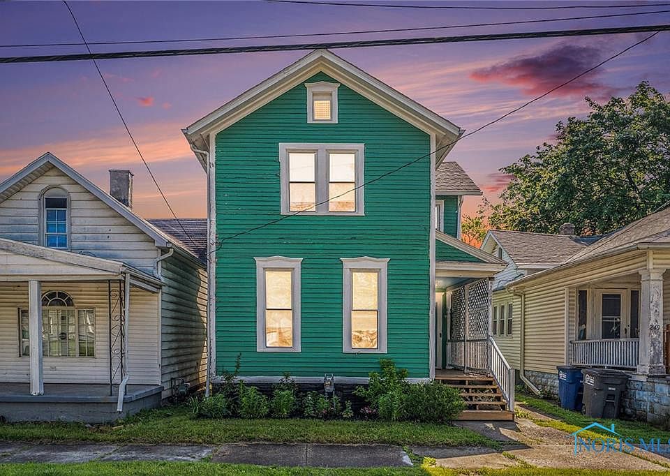 1st image of 247 Field Ave