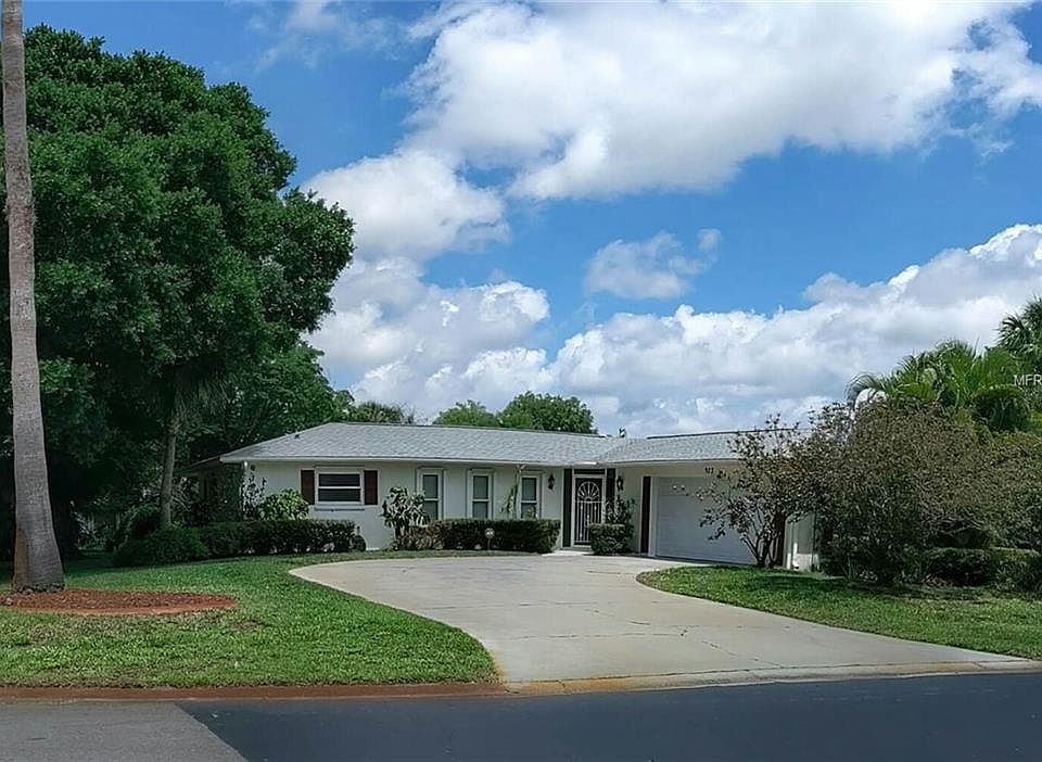 1st image of 923 E Kathy Ct