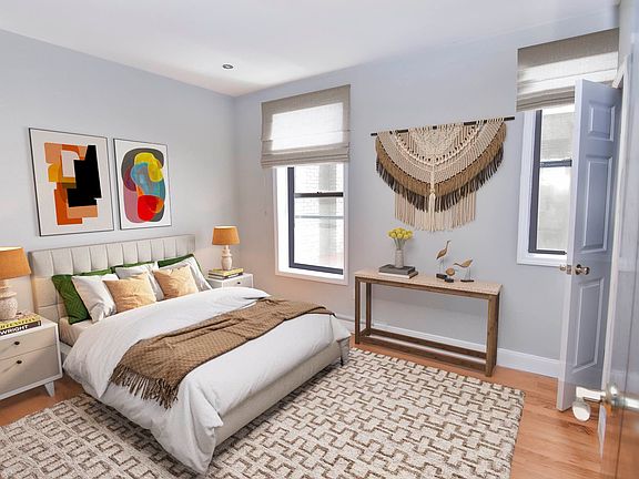 4th image of 354 Cathedral Pkwy APT 2A