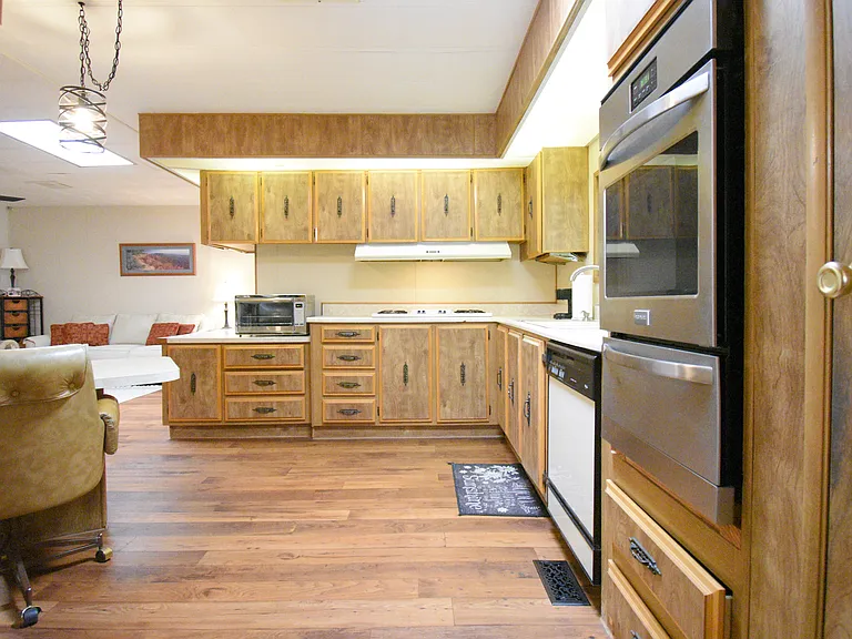 1800 N Via Frondosa — Photo 14