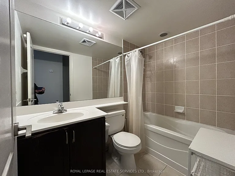 70 Town Centre Ct #2402 — Photo 13