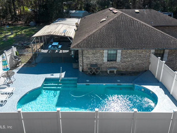 2435 RANGE LINE Road, Middleburg, FL 32068