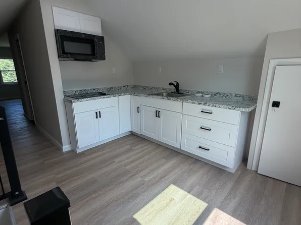 75 Newtown Ave #3, Norwalk, CT 06851