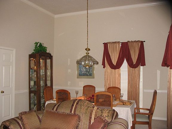 Formal dining