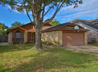 10530 Walnut Glen Dr, Houston, TX 77064