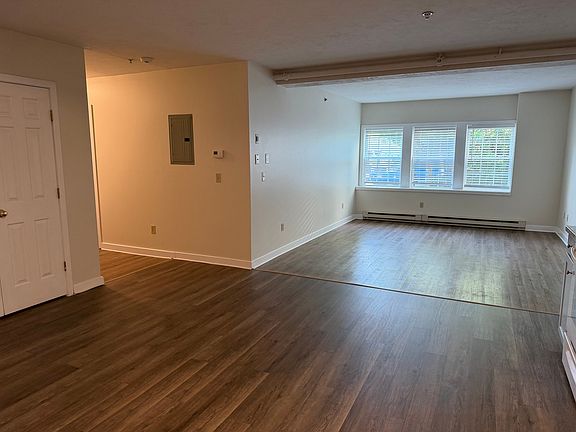 4th image of 30 Gatehouse Rd APT 306