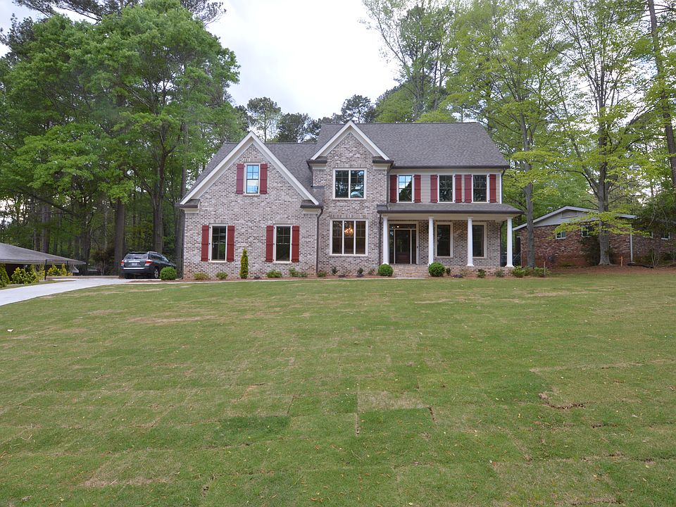 2nd image of 3634 Sexton Woods Dr
