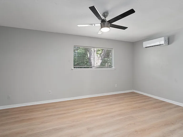 1012 Barbara Dr #B — Photo 18
