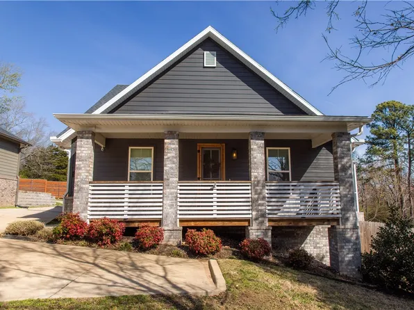 2983 N Old Wire Rd, Fayetteville, AR 72703