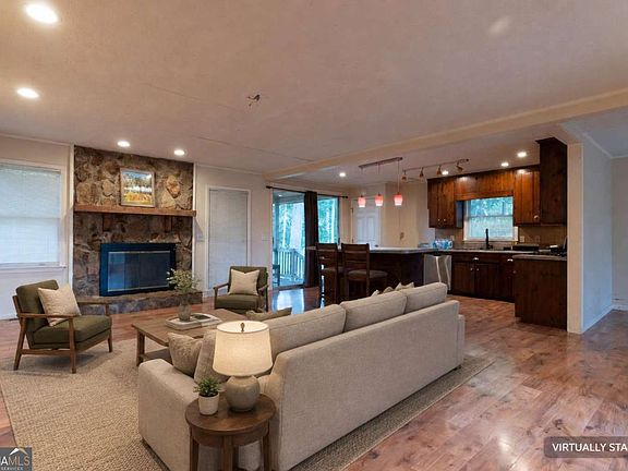2nd image of 505 Tara Ct