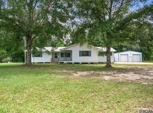 22314 Rolling Acres Dr, Denham Springs, LA 70726
