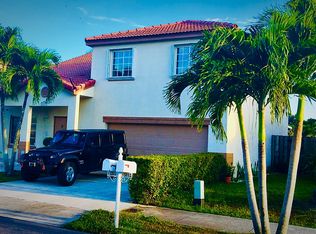 15844 SW 74th Ln, Miami, FL 33193