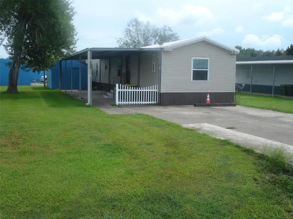4205 Wells Dr, Pearland, TX 77584