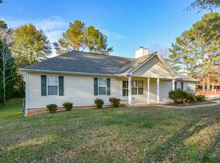 1816 Rainbow Ln, Powder Springs, GA 30127