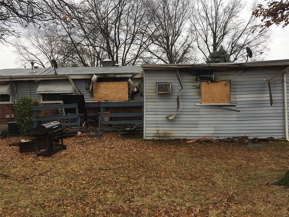 2nd image of 11065 N Ebert Dr