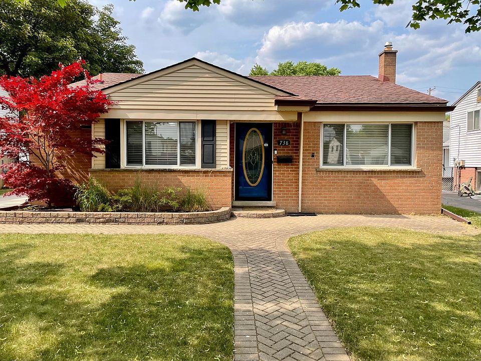 1st image of 738 Dreon Dr
