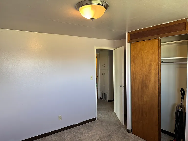 212 E Signal Dr #212 — Photo 7