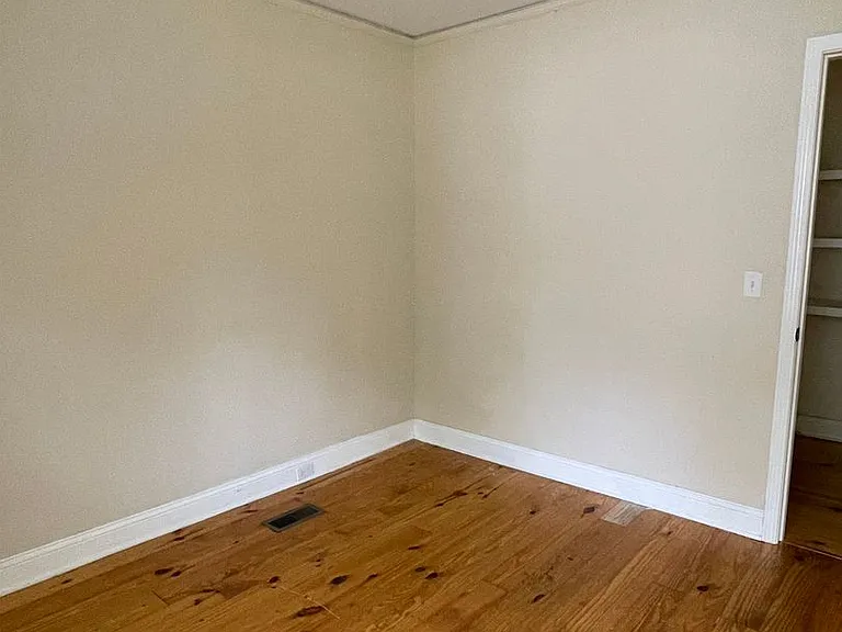 420 Virginia St — Photo 14