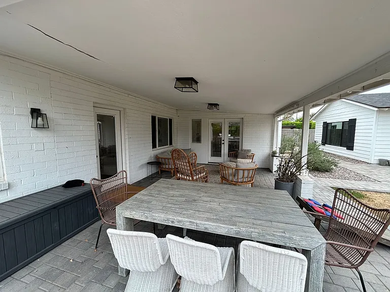 4016 E Avalon Dr — Photo 35