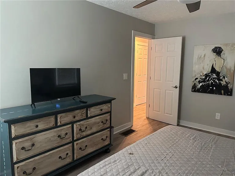 131 Fox Pl — Photo 15