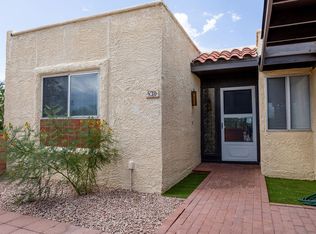 830 W Rio Altar, Green Valley, AZ 85614