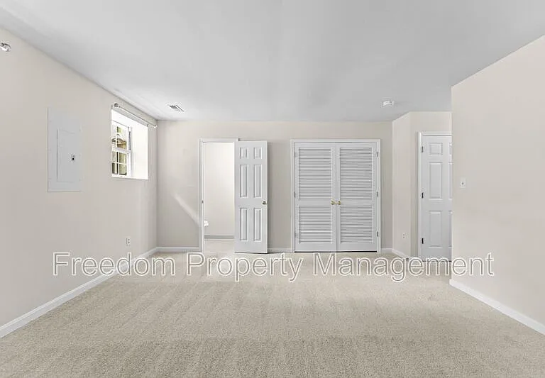 8644 Sanderling Dr — Photo 59