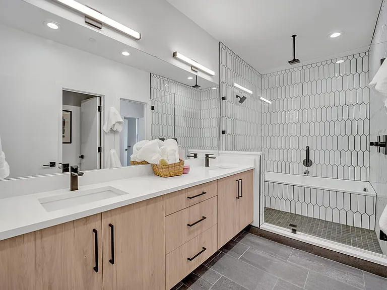 3612 San Jacinto St #101 — Photo 30