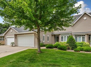 1128 Shumway Ct, Faribault, MN 55021