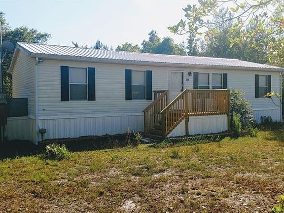 3rd image of 216 Pinecrest Cir
