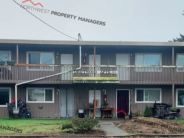 8814 Wadsworth St SW — Photo 14